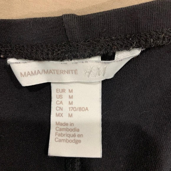 Maternity Leggings/Pants - Size small - Picture 3 of 5